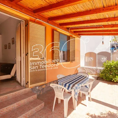 Tirreno Bilo 3 Ferienhaus San Teodoro (Sardinia)